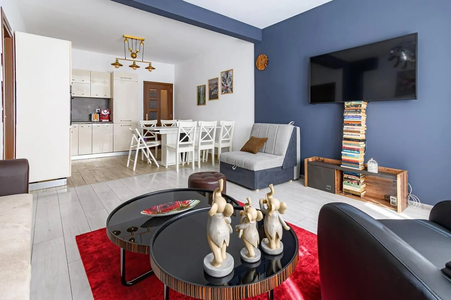 2 Designer Apartments Seconds Away From Тhe Main Street, Free Parking Sofia